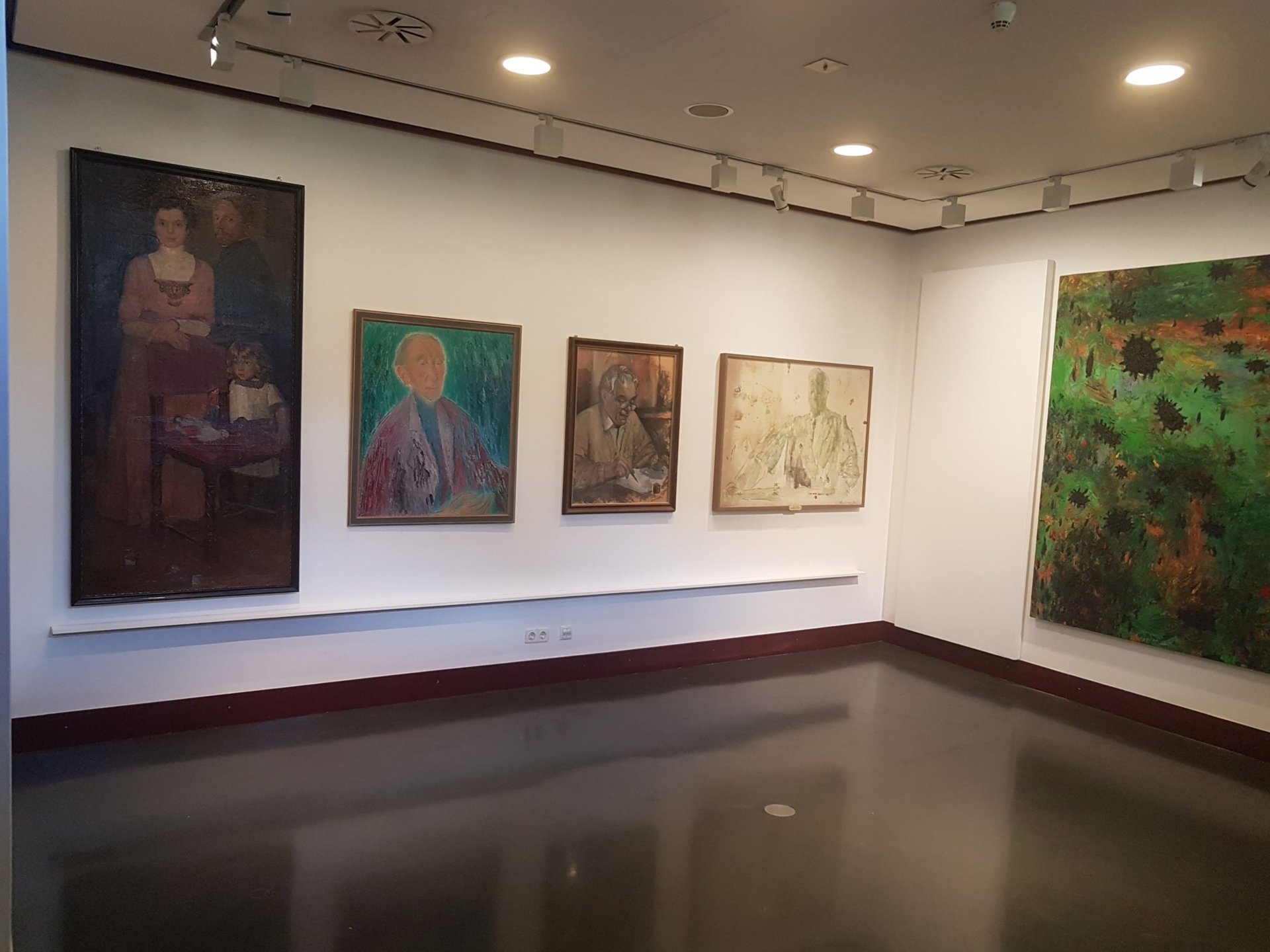 What Remains: Works from the City of Innsbruck’s Art Collection